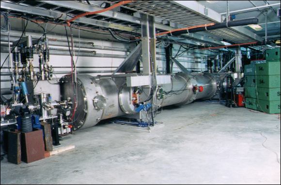 Free Electron Laser - Linear Accelerator