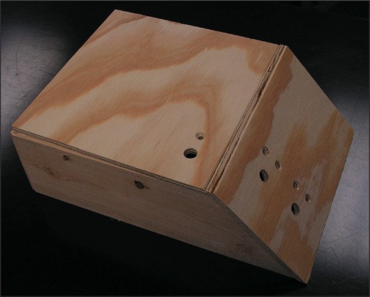 The lower base is assembled.